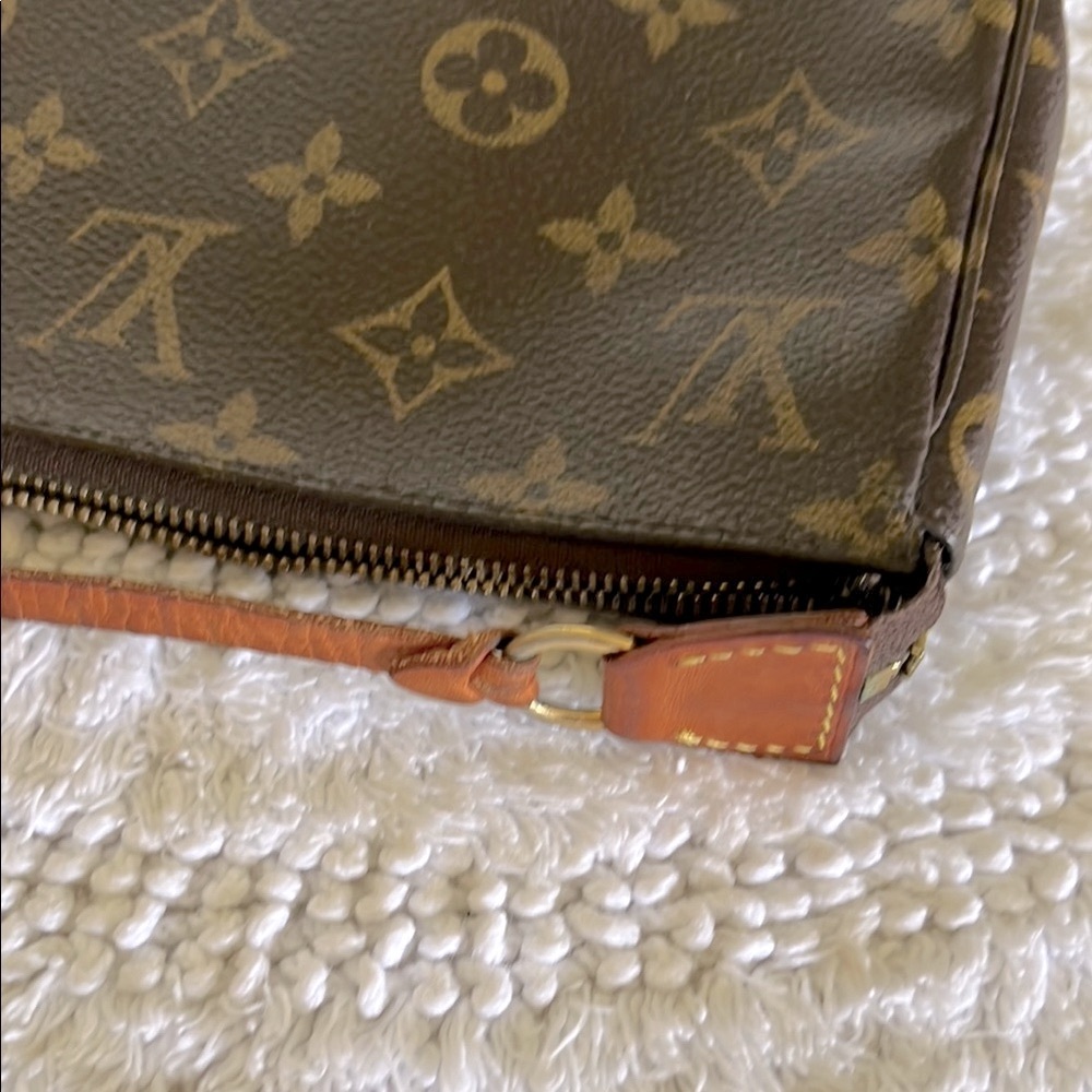 Louis Vuitton Brown Monogram Shoulder Bag with Gold Hardware Preloved - Picture 8 of 13